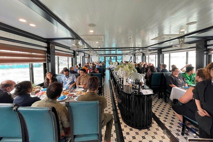 1 Day Halong Bay Tour on Alova Cruise with Transfer & Lunch