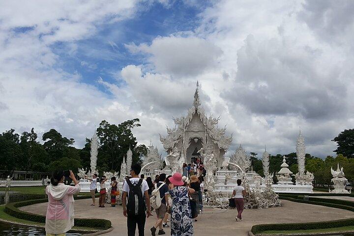 Halvdagstur till Chiang Rai Upphämtning endast i Chiang Rai
