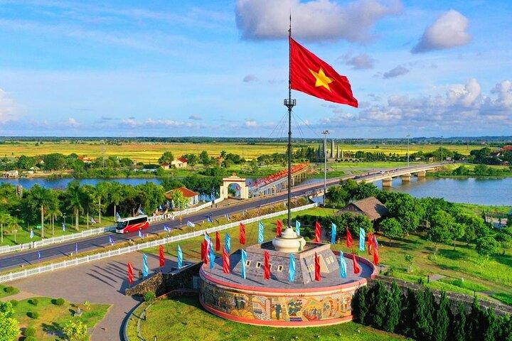 História da Guerra do Vietnã Central: Excursão DMZ de dia inteiro a partir de Hue