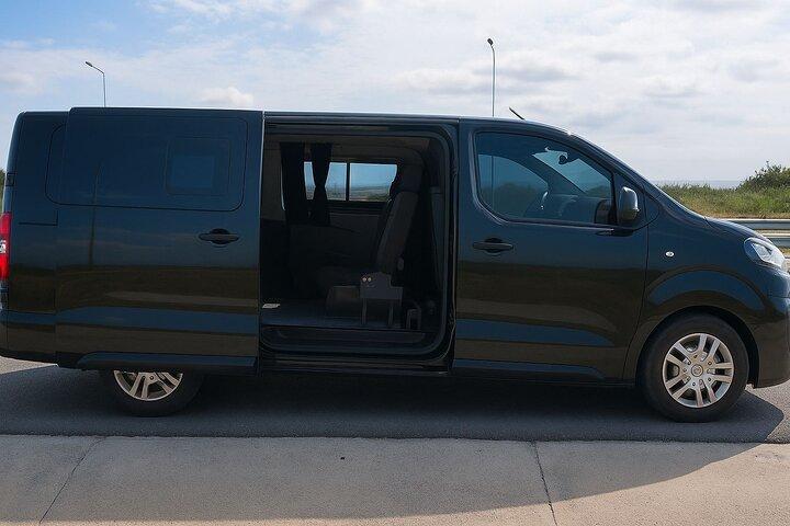 Private Transfer from Istanbul Airport to Fatih,Taksim, Karaköy