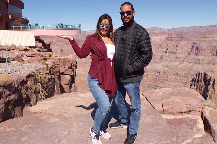 Spanish Grand Canyon Tour with Skywalk Access and Lunch