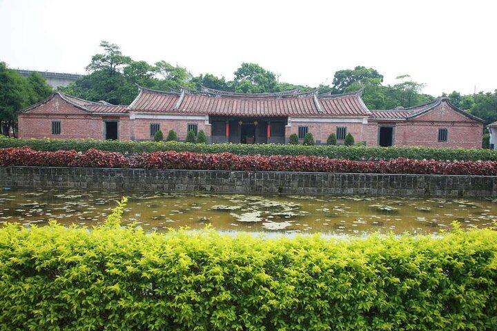 Tour privato di un'intera giornata a Taipei Cultura, mercati e attrazioni panoramiche