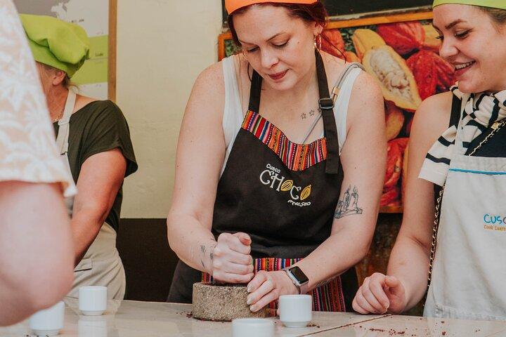 Laboratorio di cioccolata da Bean a Bar a ChocoMuseo Ollantaytambo