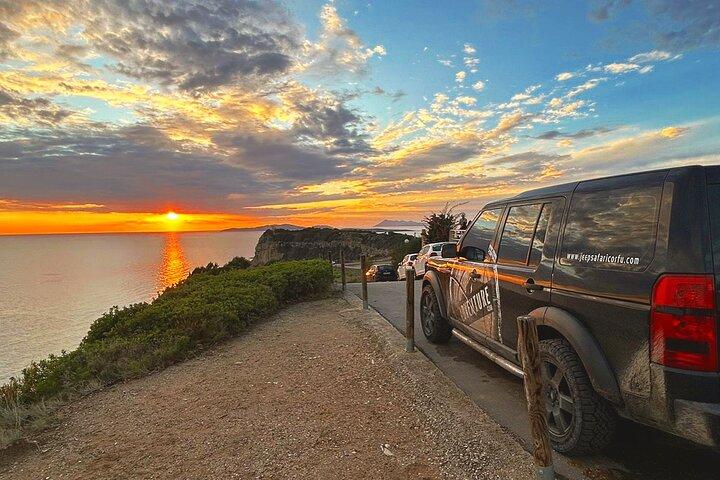 Private Sunset Jeep Safari im Nordwesten von Korfu mit Abendessen