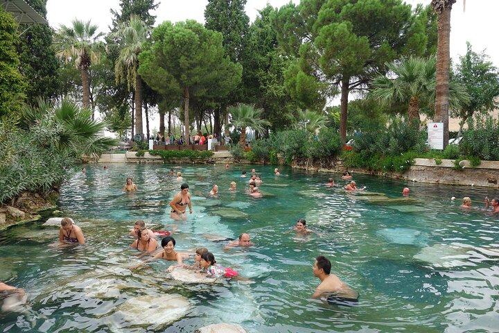 2-Day Private Guided Ephesus & Pamukkale Tour from Istanbul