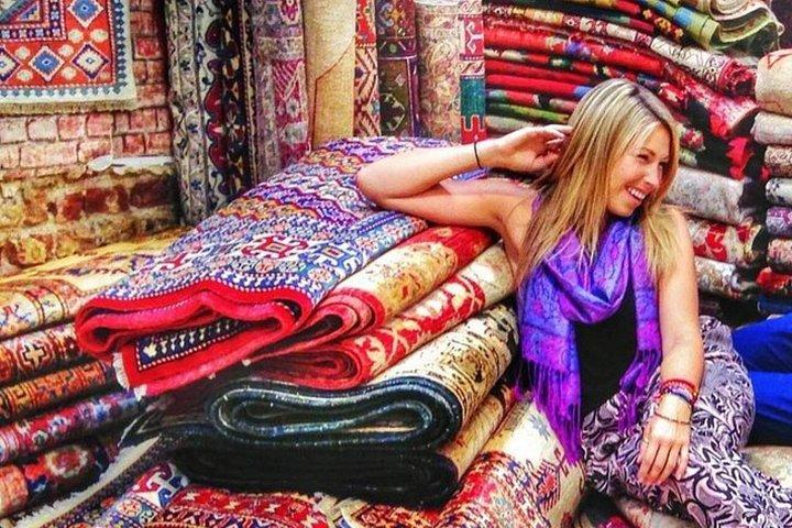Private Carpet Shopping Tour in Istanbul Bazaars