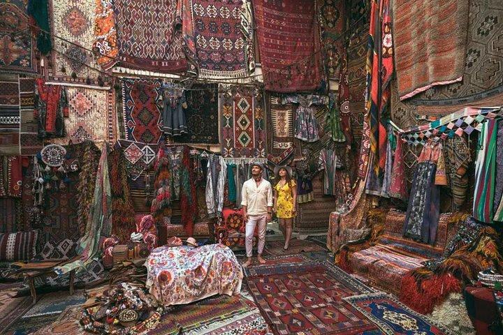 Private Carpet Shopping Tour in Istanbul Bazaars