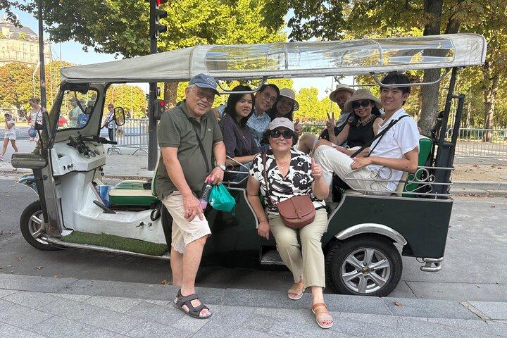 Parijs 3 uur durende privétour met elektrische Tuk Tuk