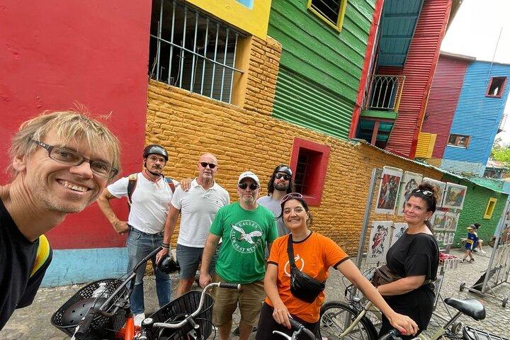 E-Scooter City Tour: Explorando Buenos Aires Norte e Sul
