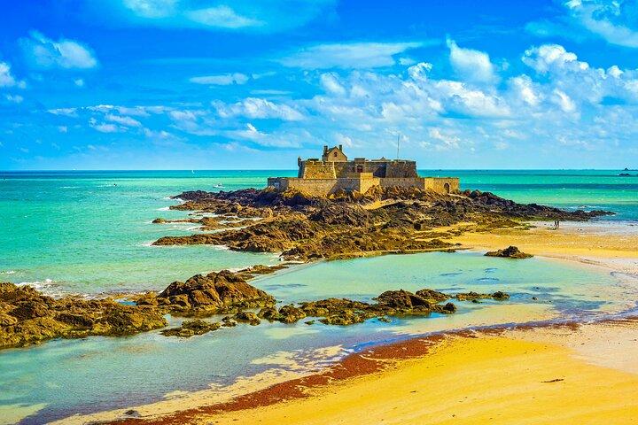 Saint-Malo Rundgang mit Audioguide auf dem Smartphone