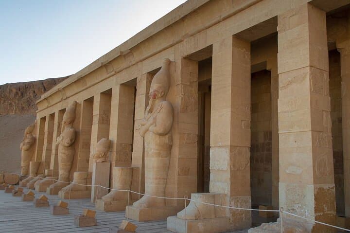 Luxor Tour from Hurghada with Kings Valley & Karnak