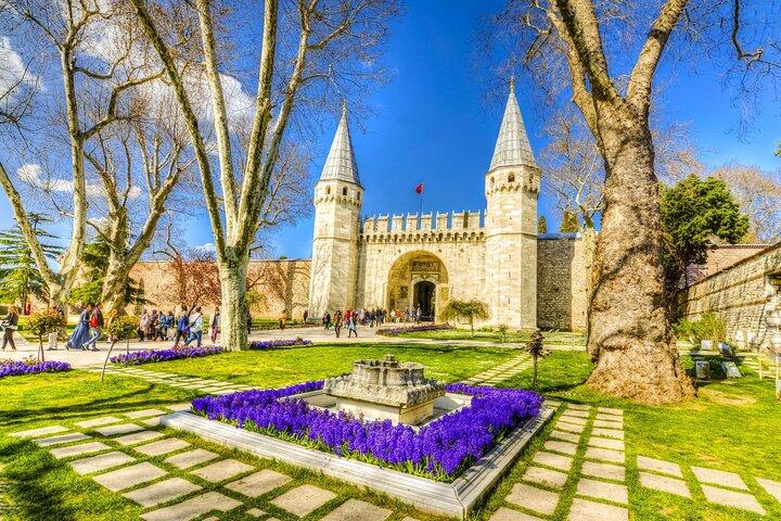 Full-Day Istanbul Old City, Topkapi Palace & Bosphorus Cruise