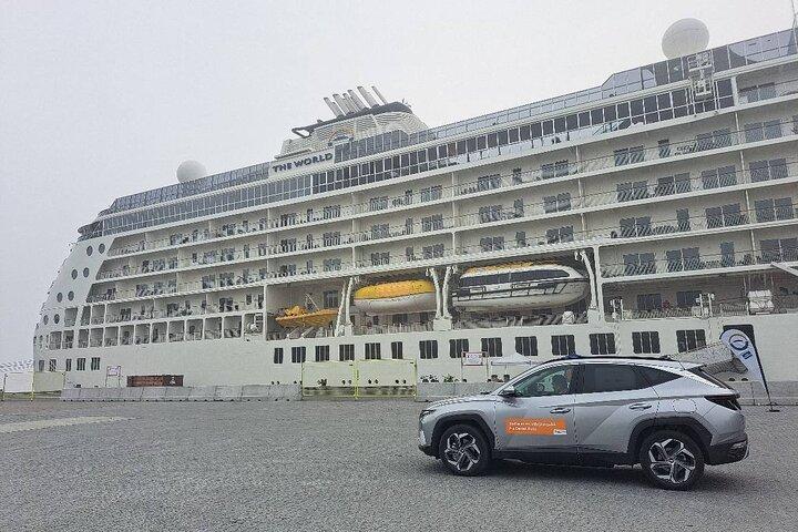 ヌウク空港からヌウクシティセンター＆ホテルへのプライベート送迎
