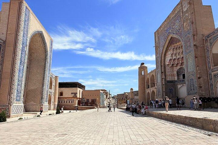 Buchara Tagestour. Abfahrt von Taschkent oder Samarkand