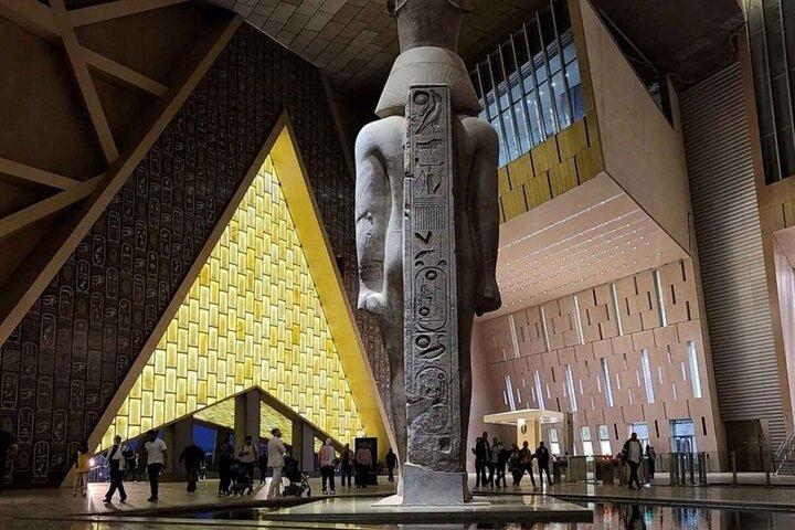 Halbtagestour Grand Egyptian Museum und Feluca