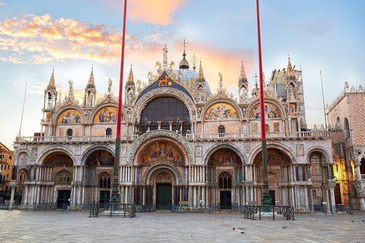 St. Mark's Basilica billetter og tur muligheder