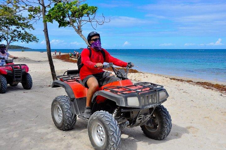 Combo: Adventure in ATV and Monkeys