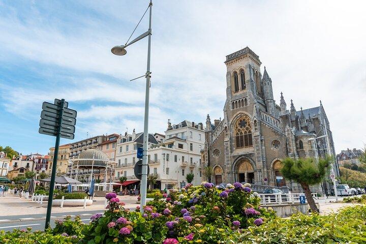 Olá Biarritz: Privado 2 - Passeio Intro Hora da Cidade com Guia Local