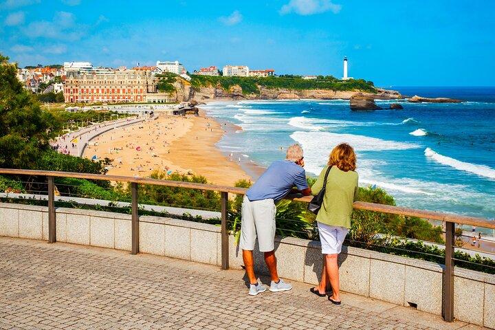 Olá Biarritz: Privado 2 - Passeio Intro Hora da Cidade com Guia Local