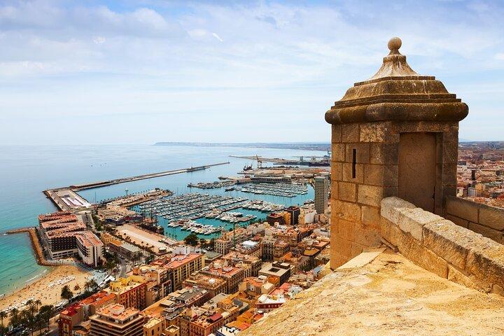 Hallo Alicante : Private 2 - Stunden Intro Stadtrundgang mit Ortskundiger Reiseleiter