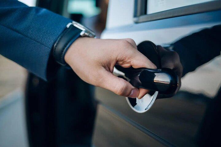 Servicio de traslado directo al aeropuerto en la terminal de cruceros del Pireo