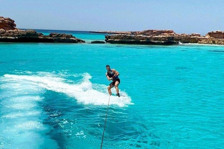 Spännande Wakeboard session i Muscat för alla kunskapsnivåer