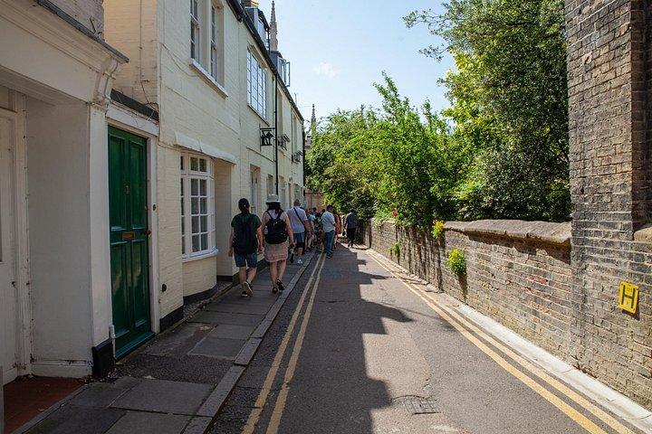 ロンドンからケンブリッジ大学へのアラムナイ・インク・キングス・カレッジツアー