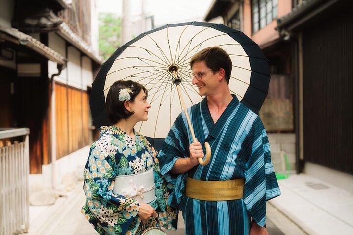Private Photography Session Couple, Group in Kyoto