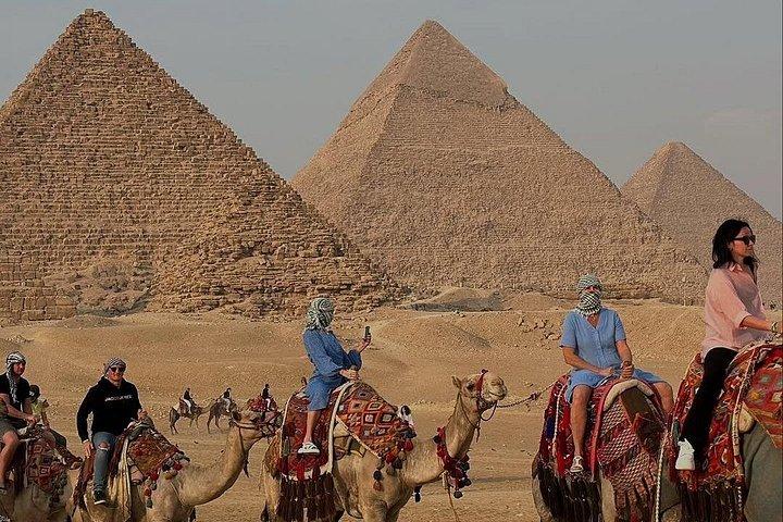 Visita guiada privada a las pirámides y esfinge de Guiza