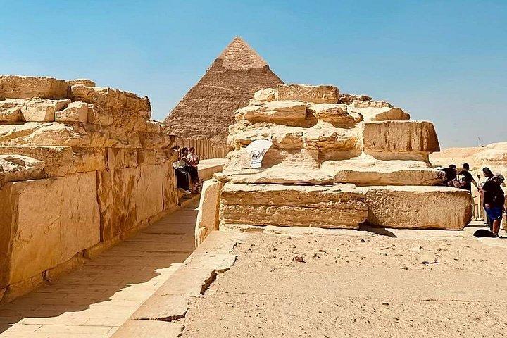 Visita guiada privada a las pirámides y esfinge de Guiza