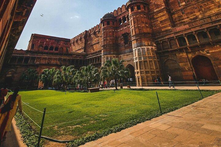 Tour della città di un'intera giornata ad Agra, visita al Taj Mahal, al Forte di Agra e a Fatehpur Sikri