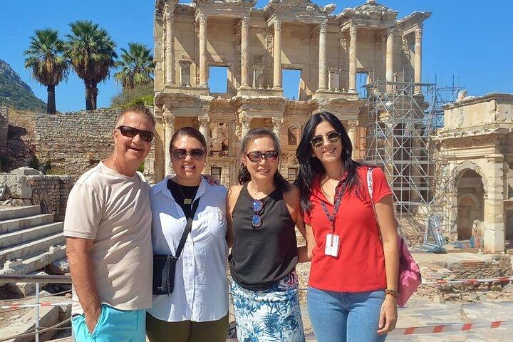 Escursione a terra di Efeso dal porto di Bodrum per visitare le antiche rovine