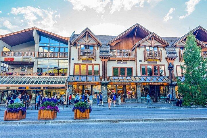 Calgary YYC Flughafen nach Banff Hotels (Shared Shuttle Bus)