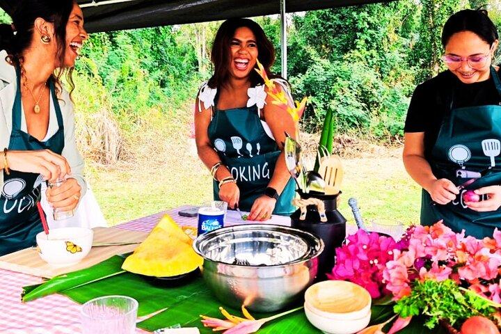 Classe de culinária tradicional ao ar livre em Maurício