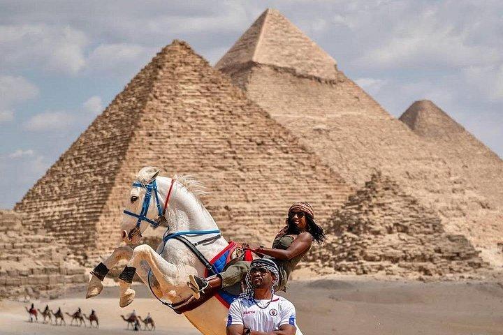 Visita guiada privada a las pirámides y esfinge de Guiza