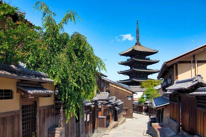 Ruta del patrimonio de Kioto: el misterio de Fushimi Inari al templo Kiyomizu