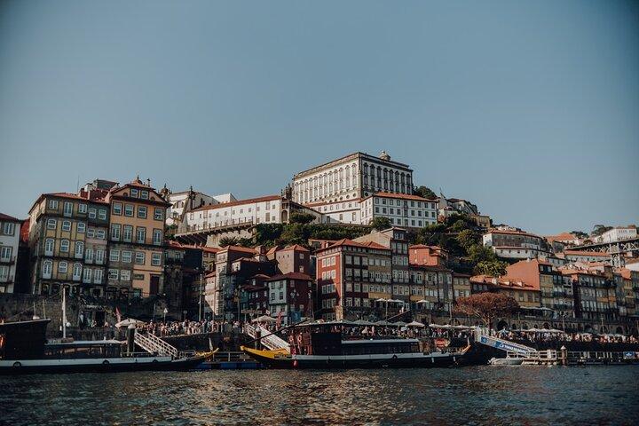 Porto : croisière sur le Douro avec dégustation de vin de Porto et collation