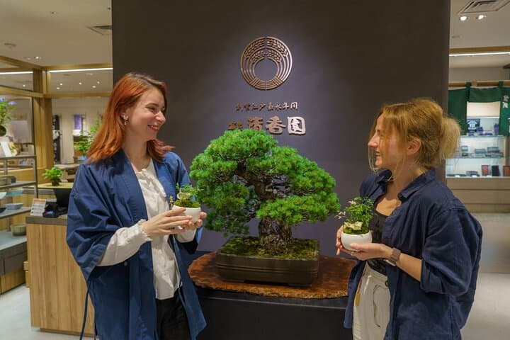 Tokyo: Bonsai Making Experience with Bonsai Master