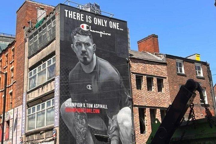 Experience the Manchester 5 Quarters Walking Tour
