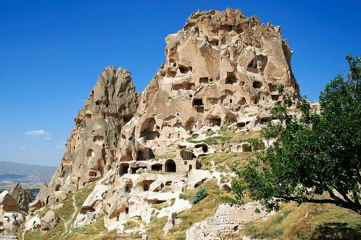 Cappadocia in One Day from Istanbul: Private Tour with Flights