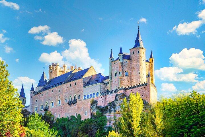 Segovia und Avila Geführter Tagesausflug von Madrid