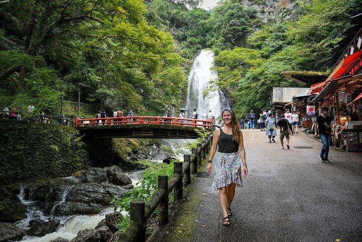 Excursión de un día a Katsuo-ji, Minoh Falls, Bosque de Arashiyama Todai-ji Osaka