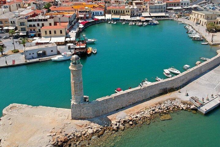 Kournas Lake and Rethymno City Tour from Chania