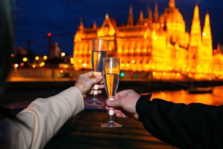 Budapest Sip och Sail Donau kryssning med obegränsad Prosecco