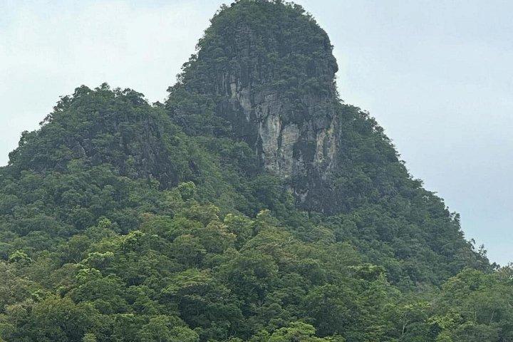 プライベートランカウイ・キリム・マングローブ・ジオパーク・ツアー（ツーフェイスビーチ付き）