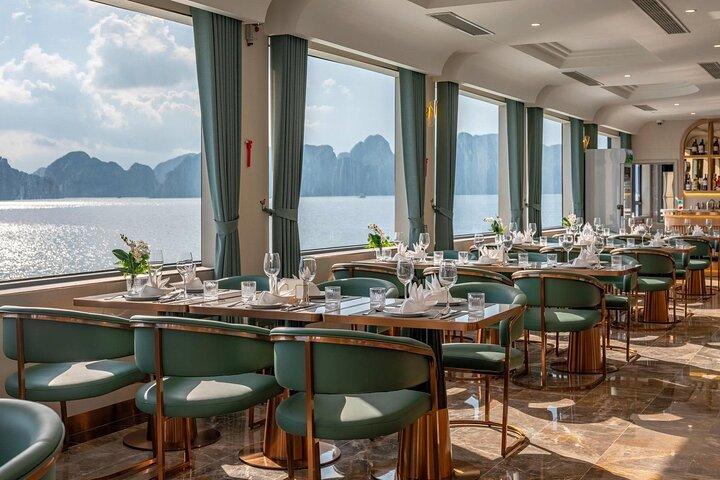 Leona luxe cruise : de perfecte 5-sterren dagtrip in Ha Long Bay
