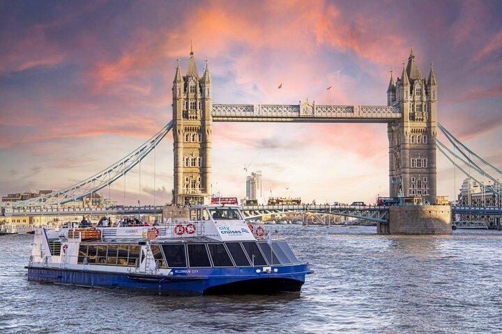 Croisière touristique sur la Tamise Westminster à Greenwich