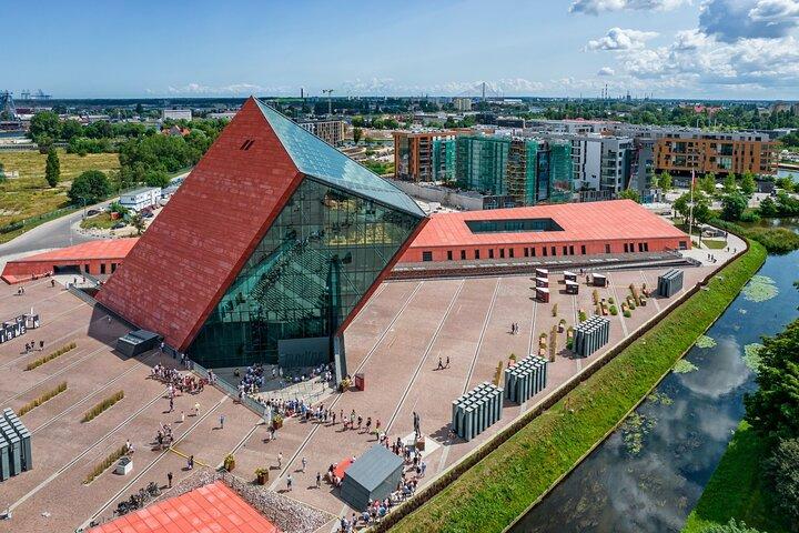 Museu da Segunda Guerra Mundial Gdansk Tour Privado e Bilhetes