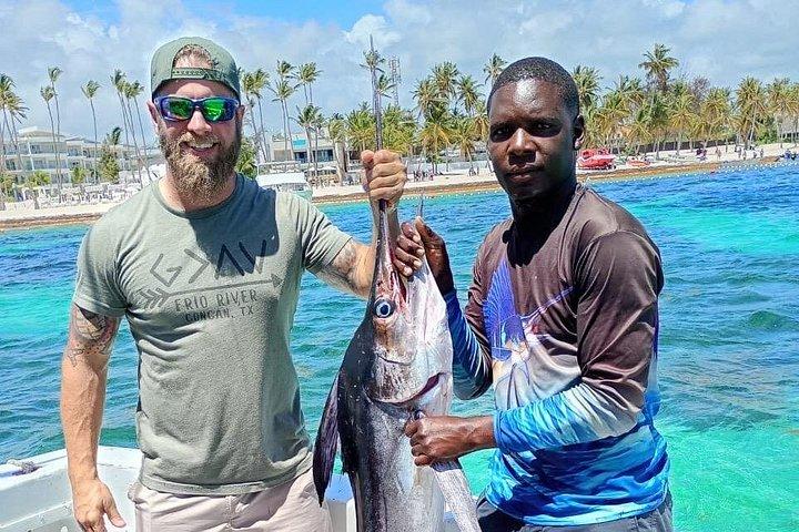 Fishing Adventure Punta Cana – Full Experience Professional