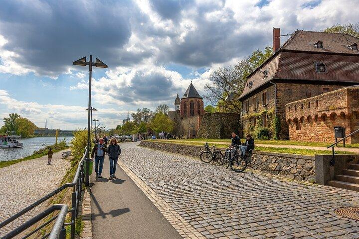 Tour privado da Cidade Velha e Skyline de Frankfurt